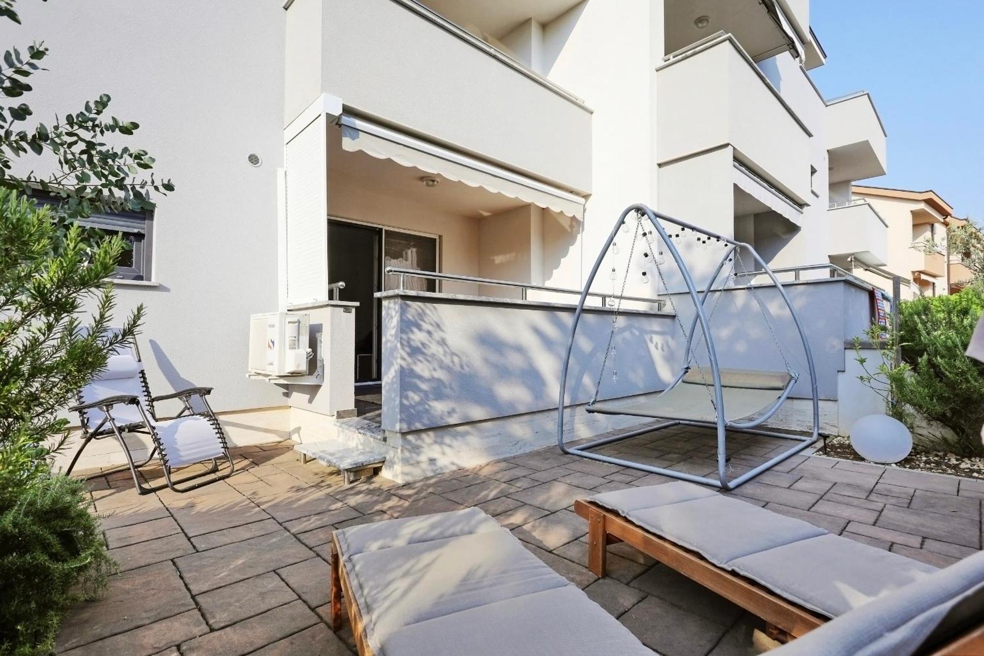 Apartment Secret Garden 3 Zaton  Extérieur photo